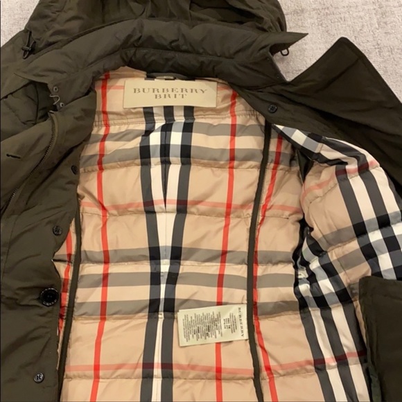 Burberry jacket - Picture 7 of 8